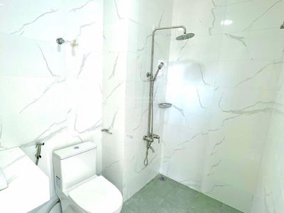 The Peak, Vietnam The Peak, Vietnam