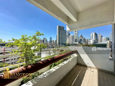 Esmeralda Apartments, Bangkok, Thailand Esmeralda Apartments, Bangkok, Thailand