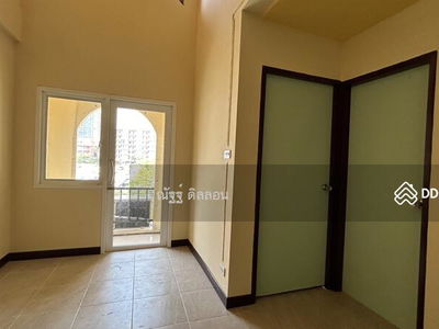 Maneeya Ville, Bangkok, Thailand Maneeya Ville, Bangkok, Thailand