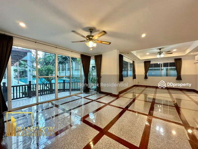 House in Compound, Bangkok, Thailand House in Compound, Bangkok, Thailand