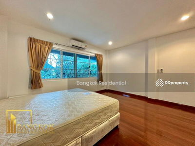 House in Compound, Bangkok, Thailand House in Compound, Bangkok, Thailand