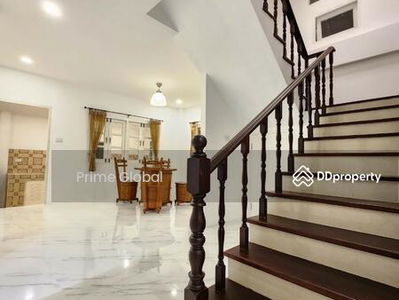 Phuket City home, Phuket, Thailand Phuket City home, Phuket, Thailand