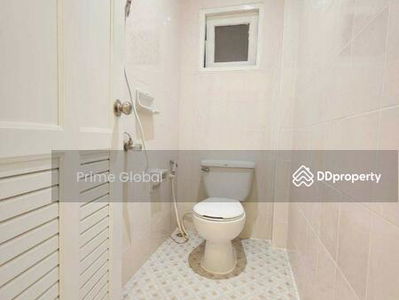 Phuket City home, Phuket, Thailand Phuket City home, Phuket, Thailand