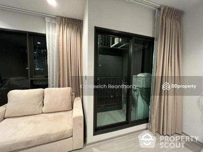 Life Asoke-Rama 9, Bangkok, Thailand Life Asoke-Rama 9, Bangkok, Thailand