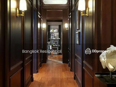 House in Compound, Bangkok, Thailand House in Compound, Bangkok, Thailand