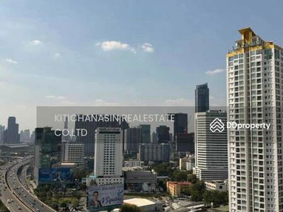 Lumpini Park Rama 9 - Ratchada, Bangkok, Thailand Lumpini Park Rama 9 - Ratchada, Bangkok, Thailand