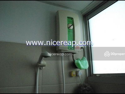 City Home Tha-Phra Intersection, Bangkok, Thailand City Home Tha-Phra Intersection, Bangkok, Thailand