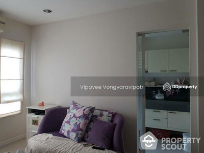 Q House Condo Sathorn, Bangkok, Thailand Q House Condo Sathorn, Bangkok, Thailand