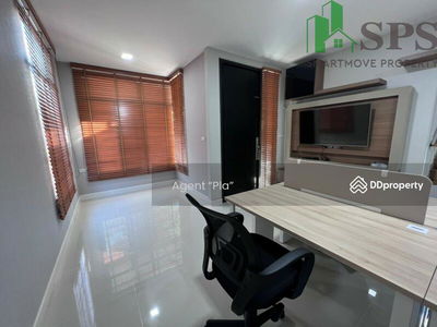 Manthana Ramintra - Wongwean, Bangkok, Thailand Manthana Ramintra - Wongwean, Bangkok, Thailand