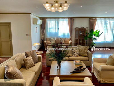 D.S. Tower 1 Sukhumvit 33, Bangkok, Thailand D.S. Tower 1 Sukhumvit 33, Bangkok, Thailand