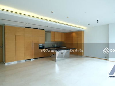 Saladaeng Residences, Bangkok, Thailand Saladaeng Residences, Bangkok, Thailand