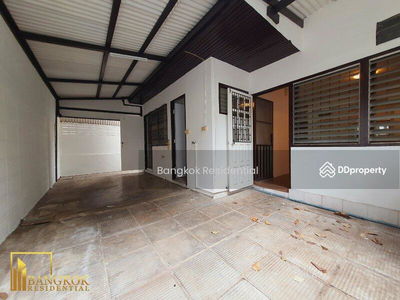 Single House, Bangkok, Thailand Single House, Bangkok, Thailand