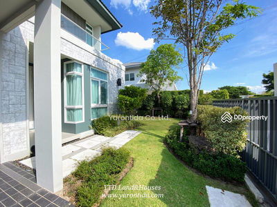 Mantana Bangna-Wongwaen, Bangkok, Thailand Mantana Bangna-Wongwaen, Bangkok, Thailand