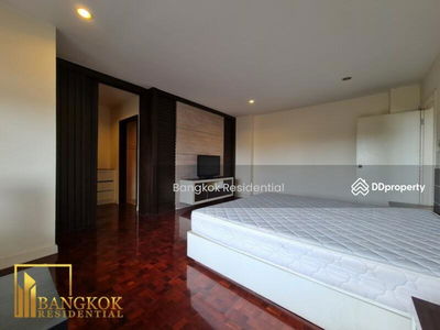 Siam Court Apartment, Bangkok, Thailand Siam Court Apartment, Bangkok, Thailand