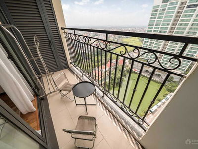 D'. Le Roi Soleil, Vietnam D'. Le Roi Soleil, Vietnam