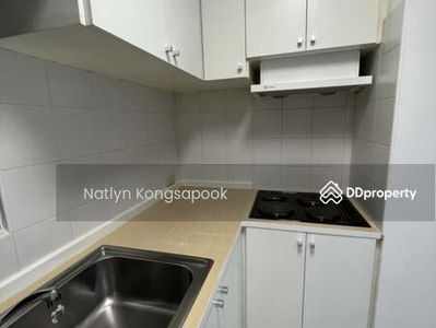 Acadamia Grand Tower, Bangkok, Thailand Acadamia Grand Tower, Bangkok, Thailand