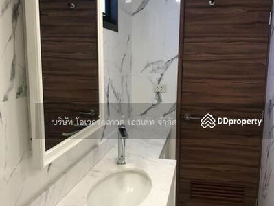 Building for rent Ekkamai Sukhumvit : building for rent ekkamai sukhumvit, Bangkok, Thailand Building for rent Ekkamai Sukhumvit : building for rent ekkamai sukhumvit, Bangkok, Thailand