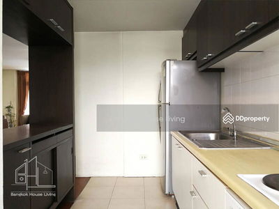 Lalivan Court, Bangkok, Thailand Lalivan Court, Bangkok, Thailand