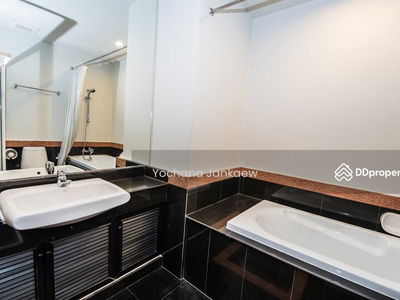 Baan Thirapa, Bangkok, Thailand Baan Thirapa, Bangkok, Thailand