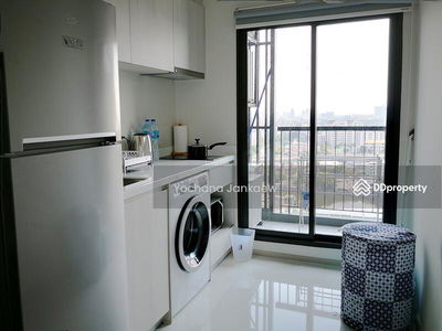 Life Sukhumvit 48, Bangkok, Thailand Life Sukhumvit 48, Bangkok, Thailand