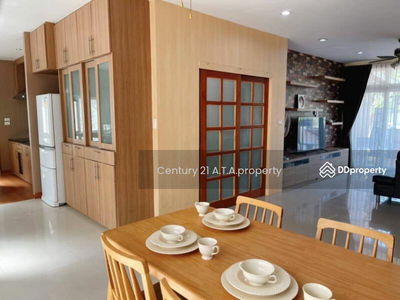 Country Home Lake & Park Assumption - Sriracha, Chon Buri, Thailand Country Home Lake & Park Assumption - Sriracha, Chon Buri, Thailand