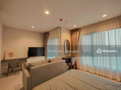 Life Asoke-Rama 9, Bangkok, Thailand Life Asoke-Rama 9, Bangkok, Thailand