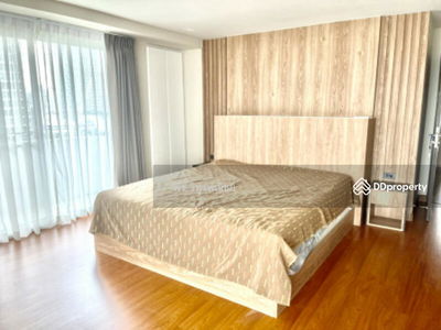 Regent on The Park 2, Bangkok, Thailand Regent on The Park 2, Bangkok, Thailand