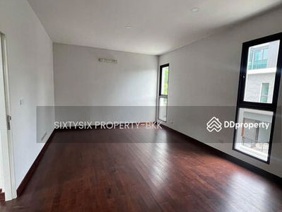 The City Ekkamai-Ladprao, Bangkok, Thailand The City Ekkamai-Ladprao, Bangkok, Thailand