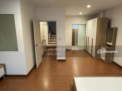 Baan Klang Muang Sathorn - Taksin2, Bangkok, Thailand Baan Klang Muang Sathorn - Taksin2, Bangkok, Thailand