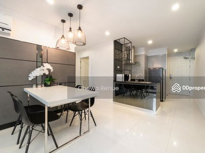 THE SURAWONG BY CHEWATHAI HUP SOON, Bangkok, Thailand THE SURAWONG BY CHEWATHAI HUP SOON, Bangkok, Thailand