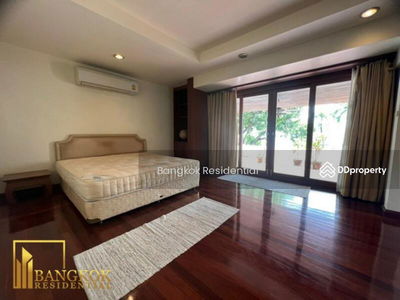 Single House in Compound, Bangkok, Thailand Single House in Compound, Bangkok, Thailand