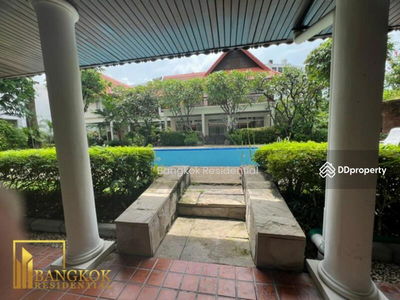 Single House in Compound, Bangkok, Thailand Single House in Compound, Bangkok, Thailand