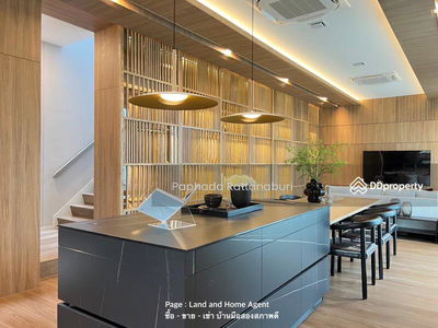 VIVE Rama 9, Bangkok, Thailand VIVE Rama 9, Bangkok, Thailand