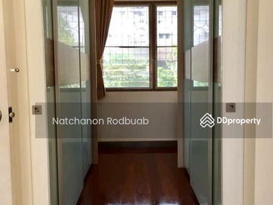 Large 2-Bedroom House, Bangkok, Thailand Large 2-Bedroom House, Bangkok, Thailand