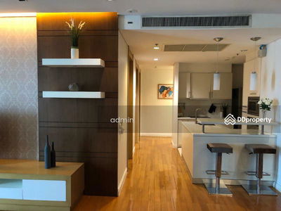 The Royal Saladaeng Condominium, Bangkok, Thailand The Royal Saladaeng Condominium, Bangkok, Thailand