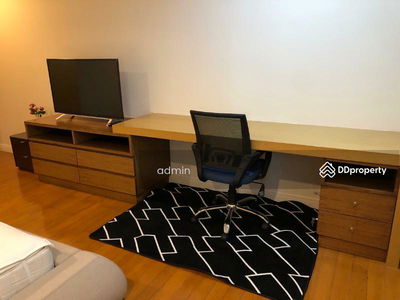 The Royal Saladaeng Condominium, Bangkok, Thailand The Royal Saladaeng Condominium, Bangkok, Thailand