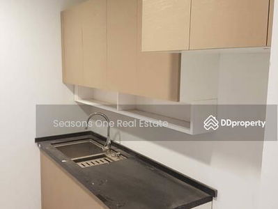 3 bedroom apartment for rent @ Sukhumvit, Bangkok, Thailand 3 bedroom apartment for rent @ Sukhumvit, Bangkok, Thailand