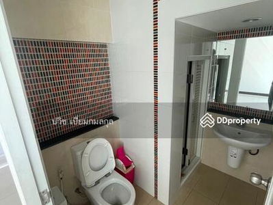 Chuan Chuen Modus Centro, Nonthaburi, Thailand Chuan Chuen Modus Centro, Nonthaburi, Thailand