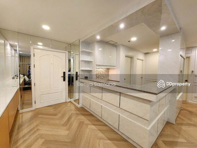 Asoke Place, Bangkok, Thailand Asoke Place, Bangkok, Thailand