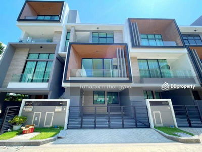 Nirvana Define Srinakarin-Rama9, Bangkok, Thailand Nirvana Define Srinakarin-Rama9, Bangkok, Thailand