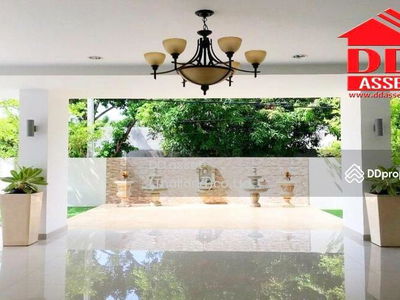 For rent service apartment Ekamai, Bangkok, Thailand For rent service apartment Ekamai, Bangkok, Thailand