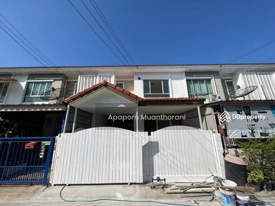 Pruksa Ville Village 44, Nakhon Pathom, Thailand Pruksa Ville Village 44, Nakhon Pathom, Thailand