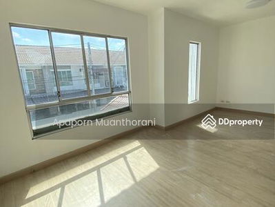 Pruksa Ville Village 44, Nakhon Pathom, Thailand Pruksa Ville Village 44, Nakhon Pathom, Thailand