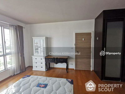 HIVE Taksin, Bangkok, Thailand HIVE Taksin, Bangkok, Thailand