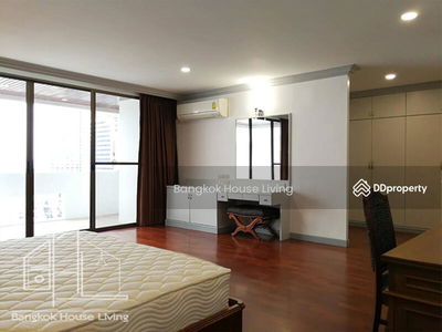 Govind Tower, Bangkok, Thailand Govind Tower, Bangkok, Thailand