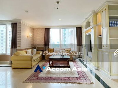 Langsuan Ville, Bangkok, Thailand Langsuan Ville, Bangkok, Thailand