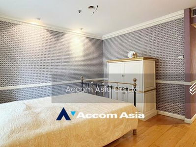 Langsuan Ville, Bangkok, Thailand Langsuan Ville, Bangkok, Thailand