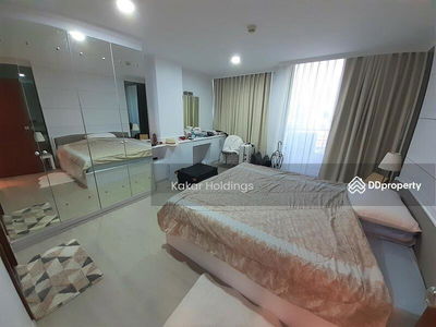 Supalai Place Sukhumvit 39, Bangkok, Thailand Supalai Place Sukhumvit 39, Bangkok, Thailand