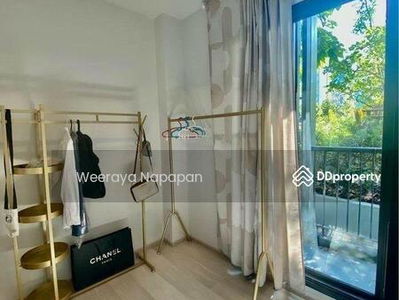 Life One Wireless, Bangkok, Thailand Life One Wireless, Bangkok, Thailand