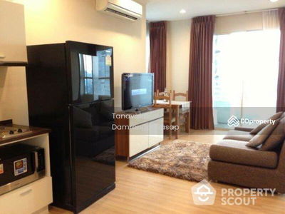 The LightHouse Sathorn–Chareonnakorn, Bangkok, Thailand The LightHouse Sathorn–Chareonnakorn, Bangkok, Thailand